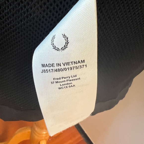 Men's Sailing Jacket Hood Windbreaker Lined Jacket Fred Perry Sz S - Picture 10 of 13